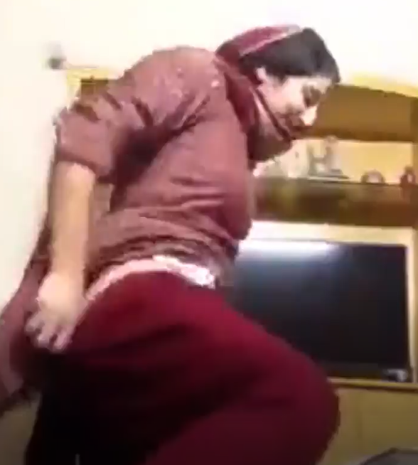 An Arab man fucks his bitch aunt